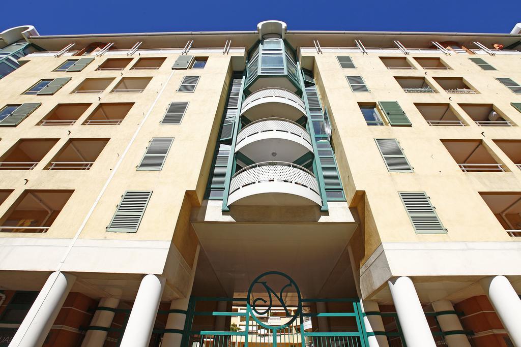 Appartement 3 Personnes Avec Coin Nuit Avec Terrasse Et Parking Quartier Du Port De Nice Room photo